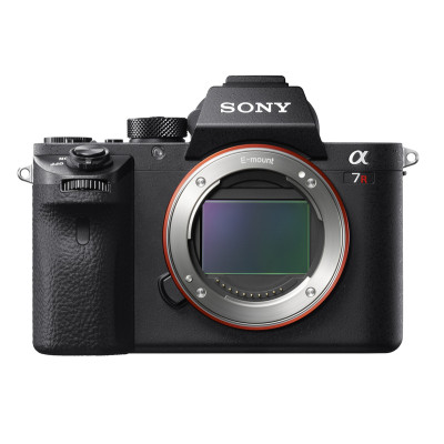Фотоаппарат Sony Alpha a7R III body (ILCE7RM3B.CEC) Фотоаппарат Sony Alpha a7R III body (ILCE7RM3B.CEC)