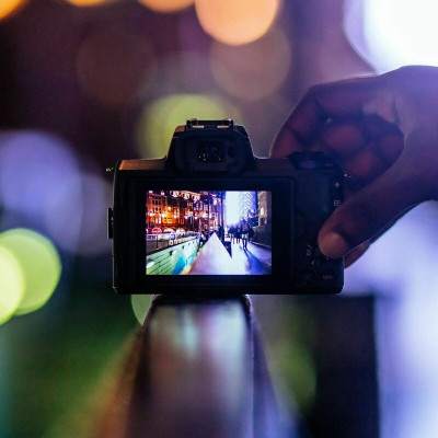 Фотоаппарат CANON EOS M50 + 18-150 IS STM Black (2680C056) Фотоаппарат CANON EOS M50 + 18-150 IS STM Black (2680C056)