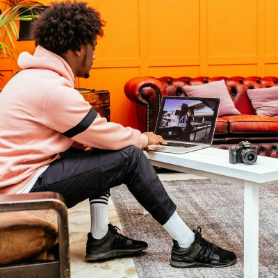 Фотоаппарат CANON EOS M50 + 18-150 IS STM Black (2680C056) Фотоаппарат CANON EOS M50 + 18-150 IS STM Black (2680C056)