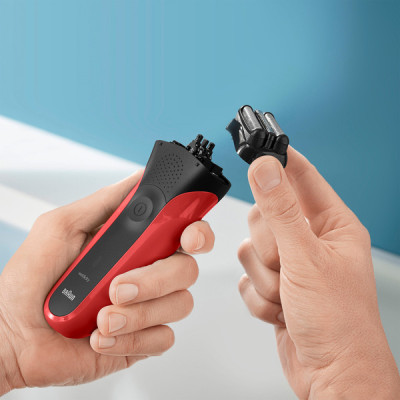 Электробритва BRAUN Series 3 300s (Red) 81569932 Электробритва BRAUN Series 3 300s (Red) 81569932