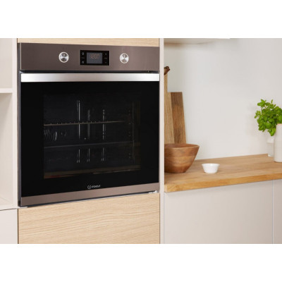 Духовой шкаф электрический Indesit IFW6841JHIX