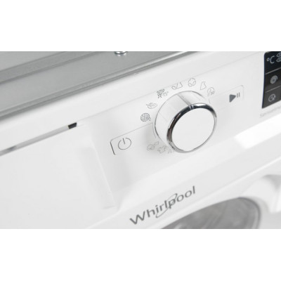 Встраиваемая стирально-сушильная машина Whirlpool BIWDWG75148