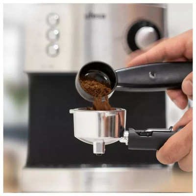 Кофеварка рожковая Ufesa CE7240 (71704568) Кофеварка рожковая Ufesa CE7240 (71704568)