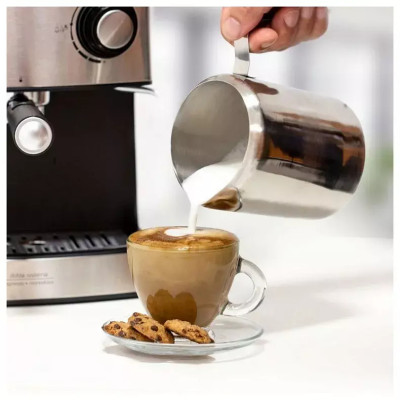 Кофеварка рожковая Ufesa CE7240 (71704568) Кофеварка рожковая Ufesa CE7240 (71704568)