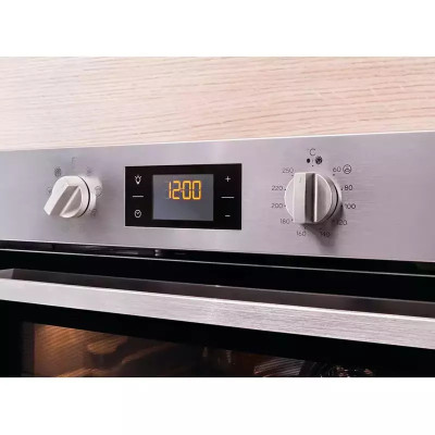Духовой шкаф электрический Indesit IFW 6544 IX