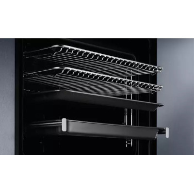 Духовой шкаф электрический Electrolux EOB9S31WX