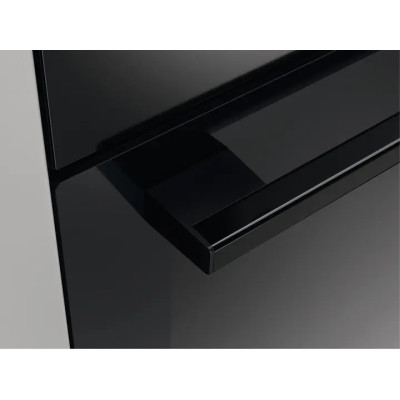 Духовой шкаф электрический Zanussi ZOHEE2K2 Духовой шкаф электрический Zanussi ZOHEE2K2