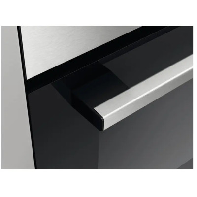 Духовой шкаф электрический Zanussi ZOHEE2X2