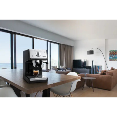 Кофеварка рожковая DeLonghi ECP 33.21 B Кофеварка рожковая DeLonghi ECP 33.21 B