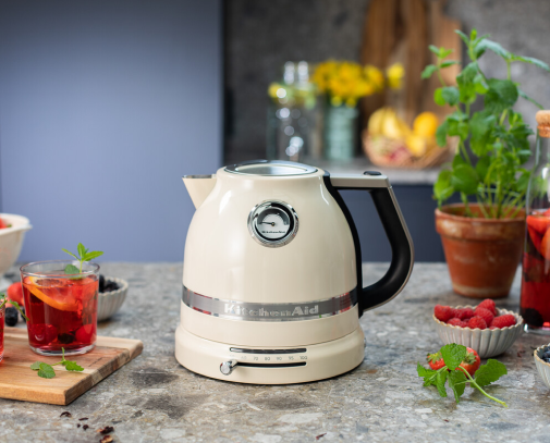 Чайник KitchenAid